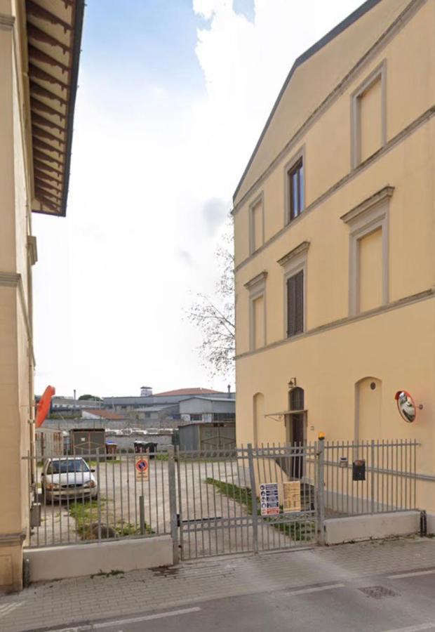 La Finestra Sul Viale Hotel Pisa Exterior photo